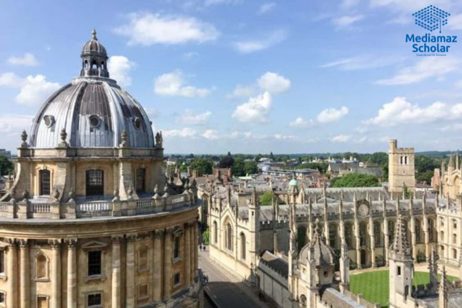 Oxford University, Berikut 5 Tradisi Unik Mahasiswa di Sana!