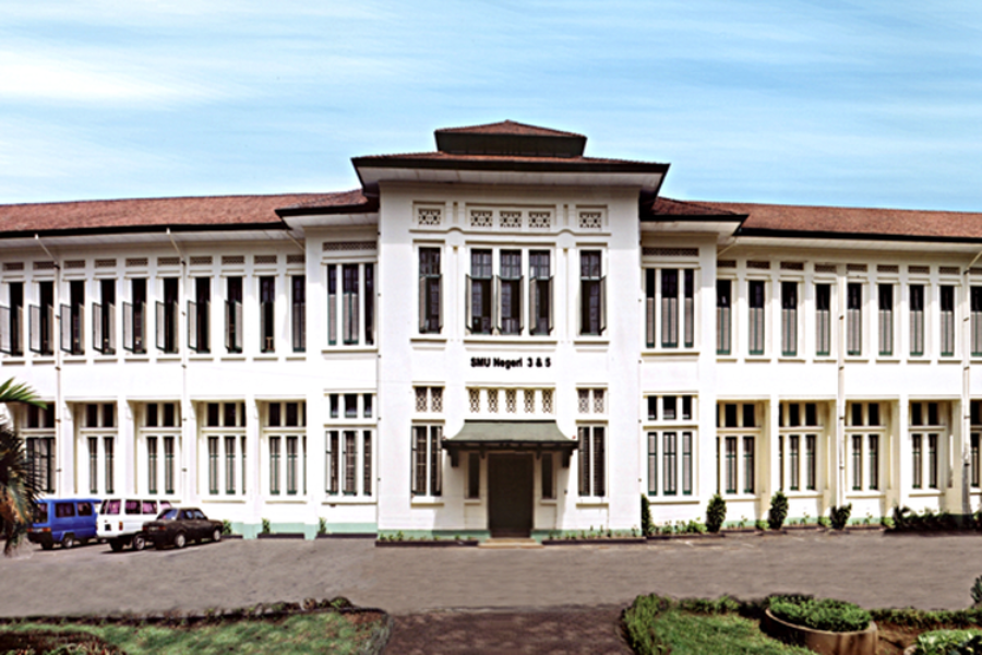 SMA Favorit Bandung