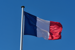 Bendera Perancis, Salah Satu Beasiswa Untuk Kaum Rebahan