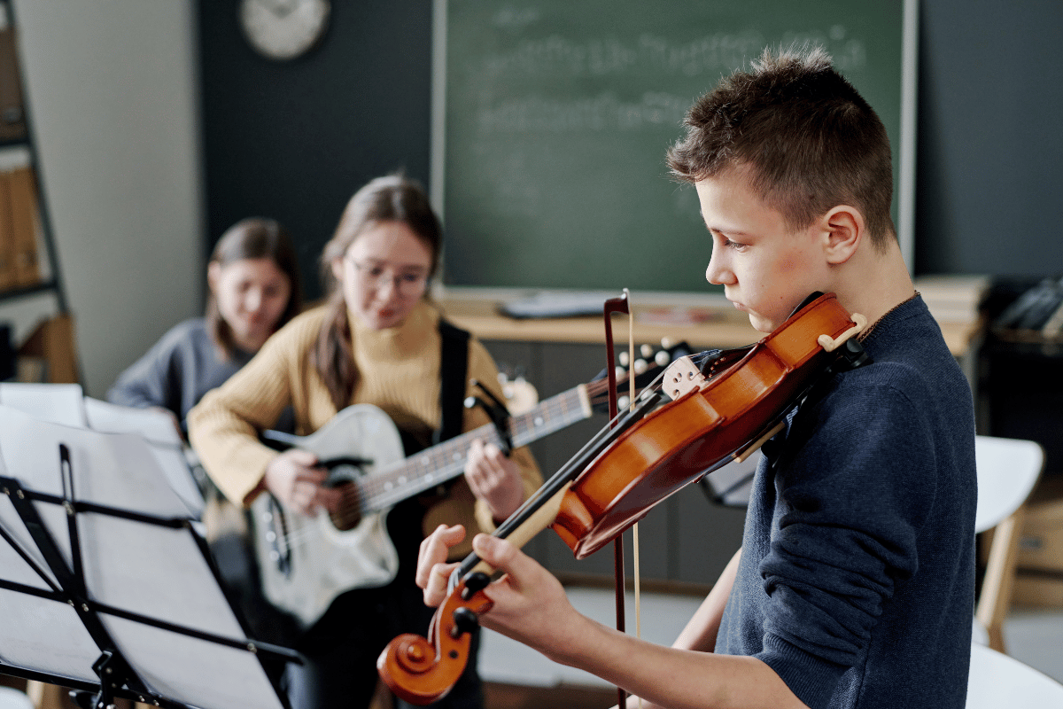 Cara Beasiswa Kuliah Musik di Luar Negeri | Mediamaz Scholar